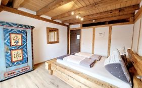 Wood & Stone Lodge 1